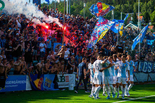 Bläddra bland fler bilder av Fotboll, Allsvenskan, GIF Sundsvall - Djurgården