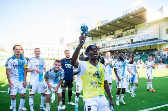 Djurgårdens Joel Asoro jublar