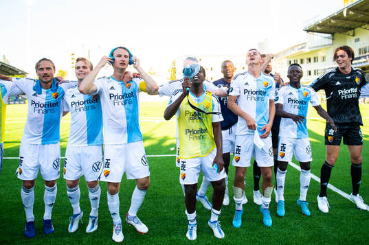 Djurgårdens spelare jublar