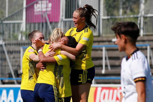 Bläddra bland fler bilder av Football, Women's Under-19 Euro, Sweden - Germany