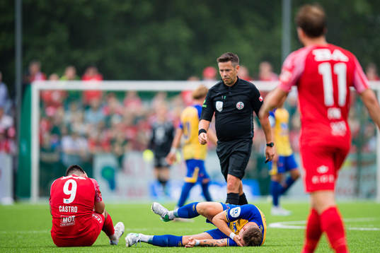 Niklas Fernando Nygaard Castro of Brann and Glenn André