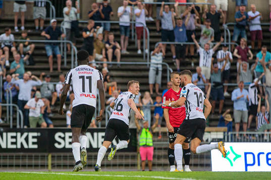 Landskronas Jesper Strid jublar