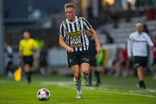 Örebros Vincent Thill och Landskronas Erik Pärsson