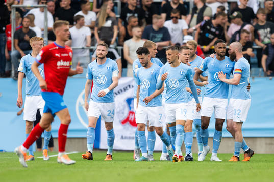 Malmö FFs spelare jublar