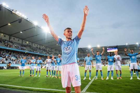 Malmö FFs Patriot Sejdiu jublar
