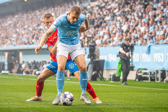 Malmö FFs Felix Beijmo och Helsingborgs Dennis Olsson