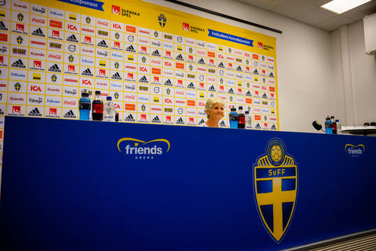 Head coach Pia Sundhage