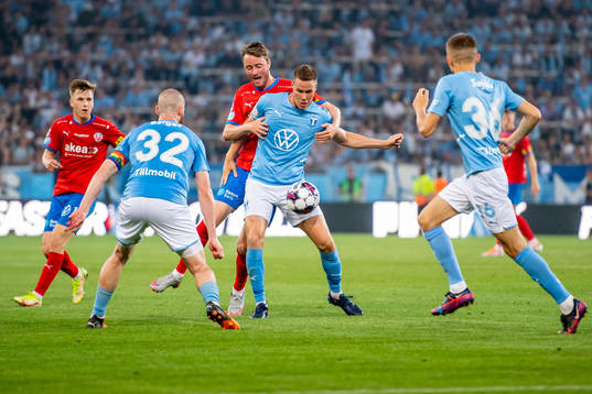Helsingborgs Rasmus Jönsson  och Malmö FFs Niklas