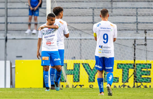 Erick Bendon Pinheiro da Silva, Robin Tihi och Oscar