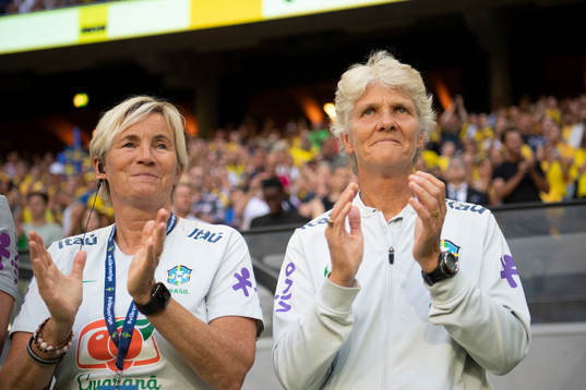 Assistant coach Lilie Persson and head coach Pia Sundhage