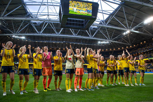 Players of Sweden celebrate