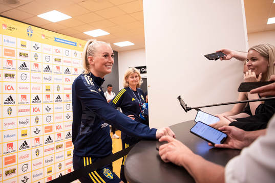 Stina Blackstenius of Sweden
