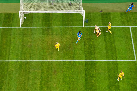 Debinha of Brazil shoots 0-1 behind goalkeeper Hedvig