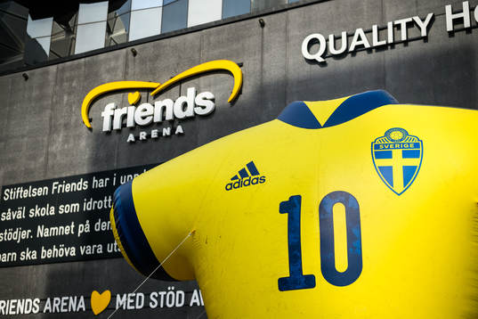 An mega sized jersey outside of the arena