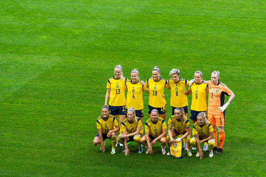 The starting eleven of Sweden pose for a photo