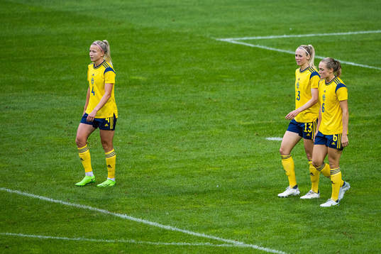 Hanna Glas, Amanda Ilestedt and Magdalena Eriksson of