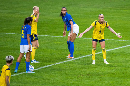Kosovare Asllani of Sweden reacts