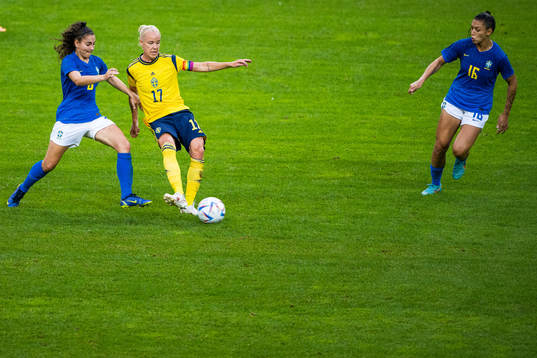Angelina of Brazil and Caroline Seger of Sweden