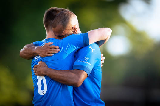 Halmstads Jonathan Svedberg och Phil Ofosu-Ayeh