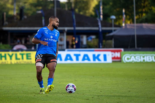 Halmstads Phil Ofosu-Ayeh