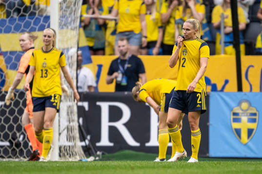 Amanda Ilestedt and Jonna Andersson of Sweden looks dejected