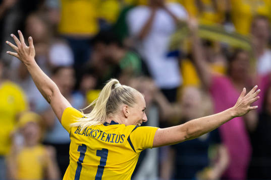 Stina Blackstenius of Sweden celebrates