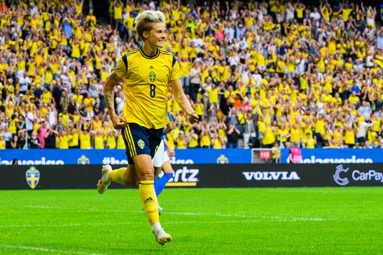 Lina Hurtig of Sweden celebrates