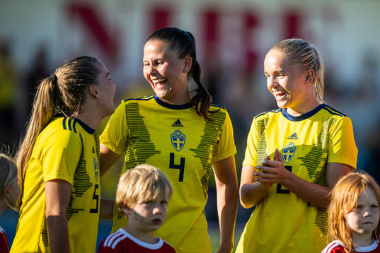 Josefin Harrysson and Hanna Lundkvist of Sweden
