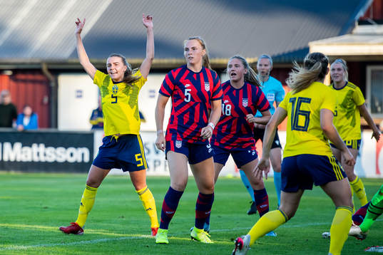 Ebba Hed of Sweden reacts