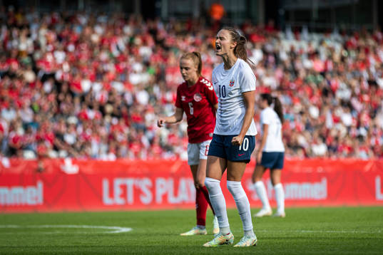 Caroline Graham Hansen of Norway reacts