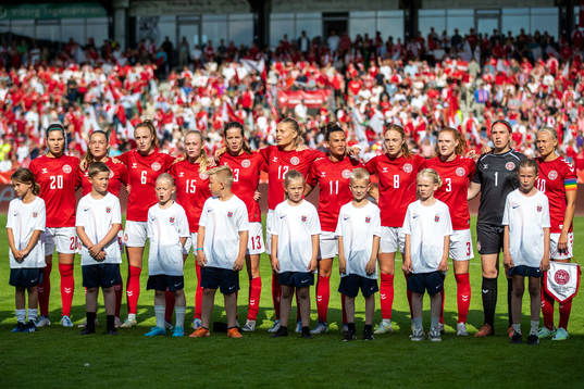Signe Bruun, Rikke Sevecke, Karen Holmgaard, Kathrine Kuhl,