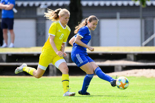 Selma Lindström och Astrid Borglund