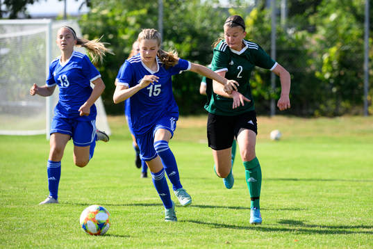 Klara Ågren och Nathalie Brorson