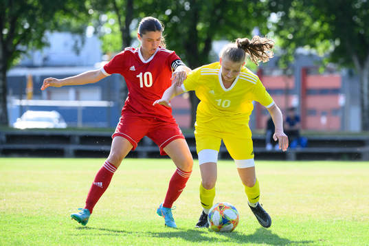 Thea Staffansson och Lovisa Falkenteg