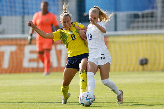 Sara Eriksson of Sweden in action against Laura Brown of