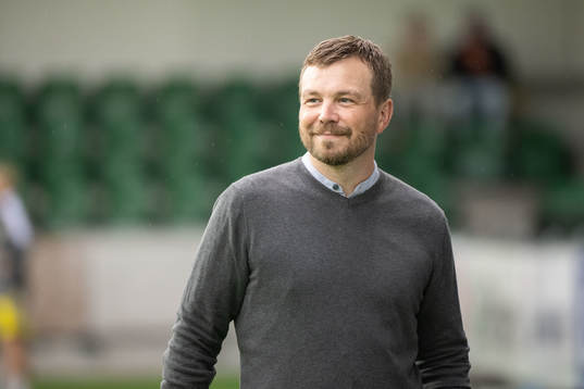Sundsvalls tränare Henrik Åhnstrand innan fotbollsmatchen