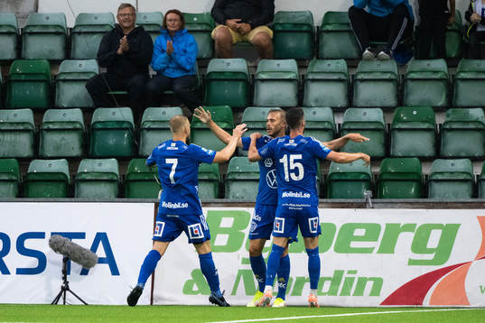 Sundsvalls Pontus Engblom jublar