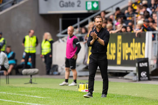s tränare Bartosz Grzelak