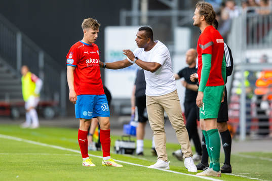 Helsingborgs Lucas Lingman och tränare Alvaro Santos