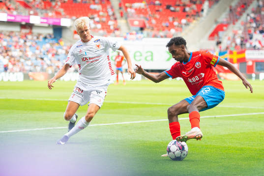 Kalmars Axel Lindahl och Taha Ali