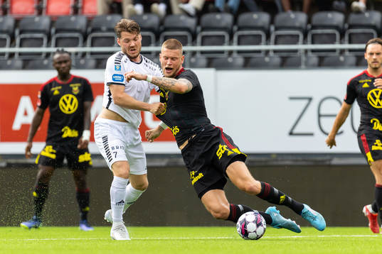 Utsiktens Karl Bohm och Östersunds Kevin Jablinski