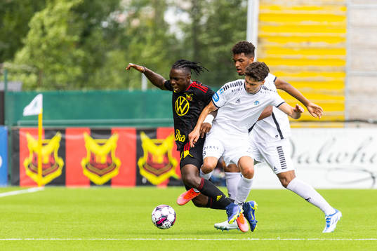 Östersunds Jordan Attah Kadiri och Utsiktens William