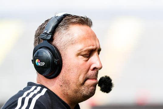 Östersunds tränare Magnus Powell deppar