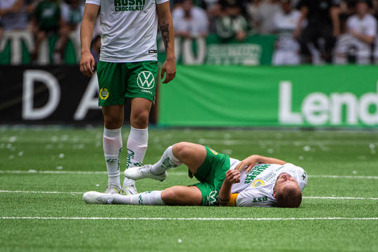Hammarbys Darijan Bojanic har ont
