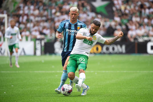 Djurgårdens Victor Edvardsen och Hammarbys Simon Sandberg