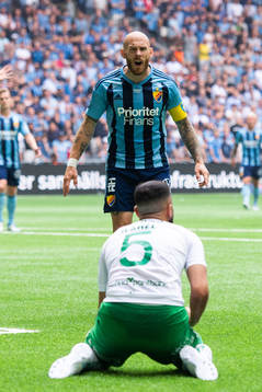 Djurgårdens Magnus Eriksson och Hammarbys Mohanad Jeahze