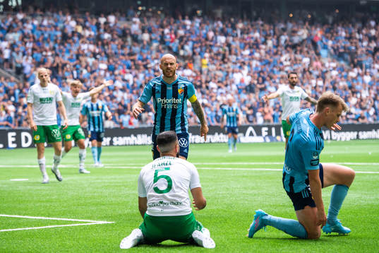 Djurgårdens Magnus Eriksson och Hammarbys Mohanad Jeahze