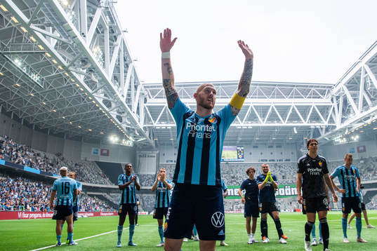 Djurgårdens Magnus Eriksson jublar