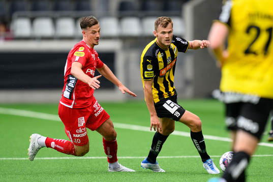 Elfsborgs Simon Olsson och Häckens Oscar Uddenäs