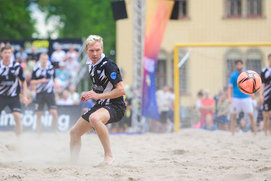 s Fredrik Wennebro